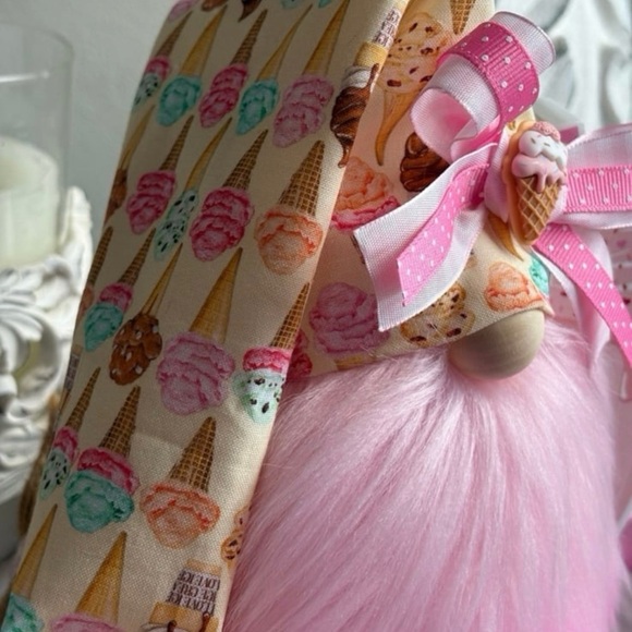 🍦 Ice Cream Gnome, Summer Gnome, Birthday Gnome, Tiered Tray Decor, Gnomes - Picture 4 of 4